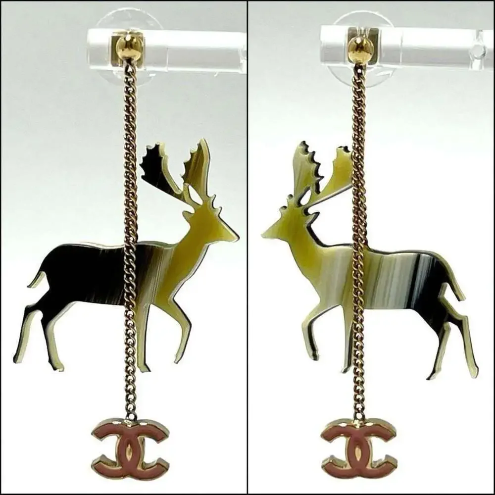 CHANEL Earrings